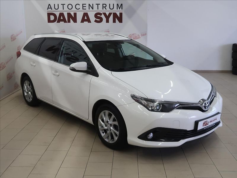 Toyota Auris 1,6 původ ČR! - fotka 3 z 39