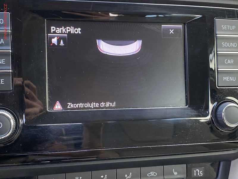Škoda Octavia (2013) 1.2 TSi, Elegance, bixen, TZ - fotka 16 z 17