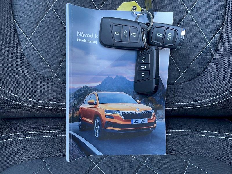 Škoda Karoq (2024) 2.0 TSI 140kW SportLine DSG 4x - fotka 34 z 35