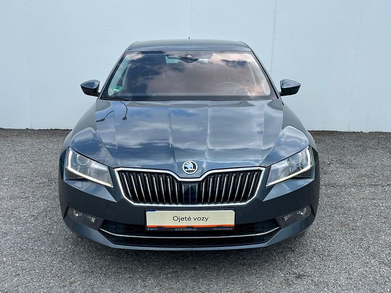 Škoda Superb (2019) 2.0 TDI 110kW Style - fotka 18 z 21