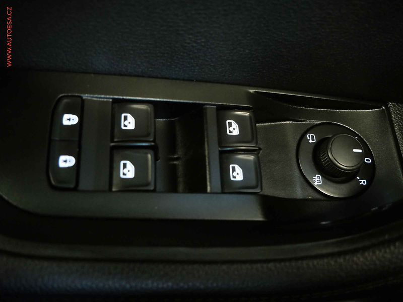 Škoda Superb (2023) 2.0 TDi, 1.maj,ČR, Style, DSG - fotka 15 z 24