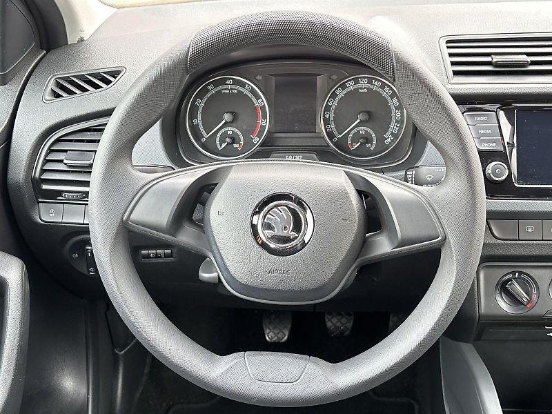 Škoda Fabia (2022) Combi Tour 1.0 TSI Active - fotka 17 z 23