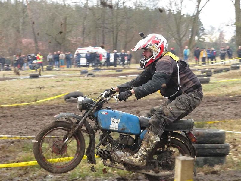V Autokempu Karvánky v Soběslavi na Táborsku se v sobotu 17. února 2024 jel oblíbený závod Off-road fichtel day.
