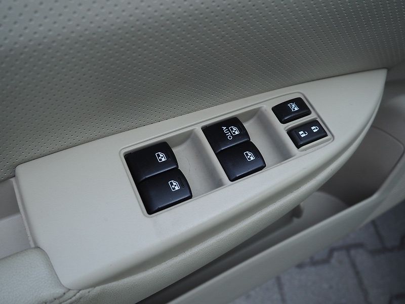 Subaru Outback (2013) 2.0 D 110kW, AWD, AT, Navi - fotka 19 z 39