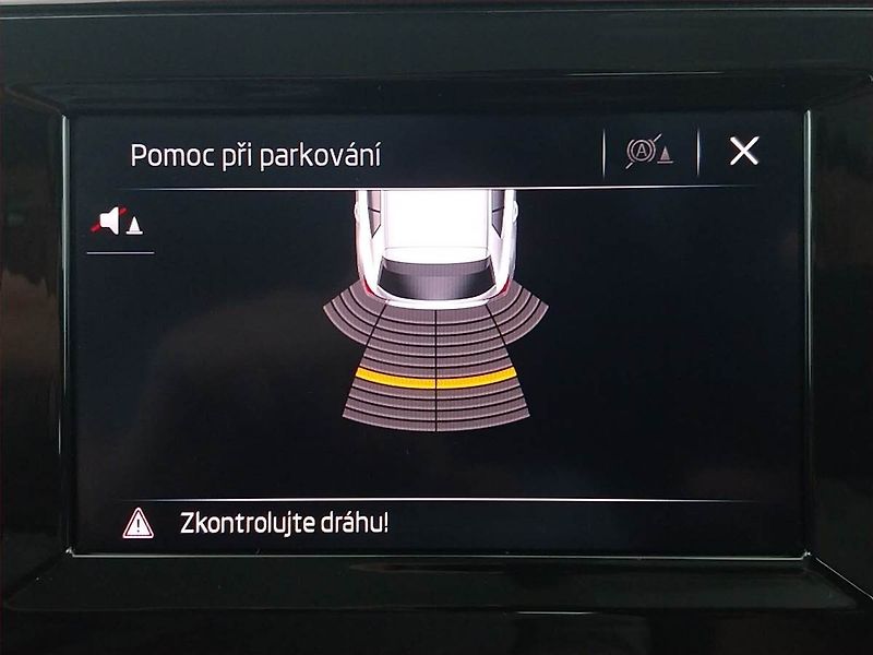 Škoda Fabia (2022) Ambition 1.0, Serv.kniha - fotka 18 z 18