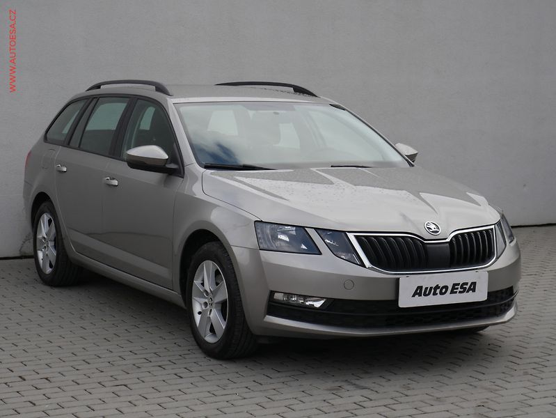 Škoda Octavia (2017) 1.0 TSl, 1.maj,ČR, Ambition - fotografie inzerátu
