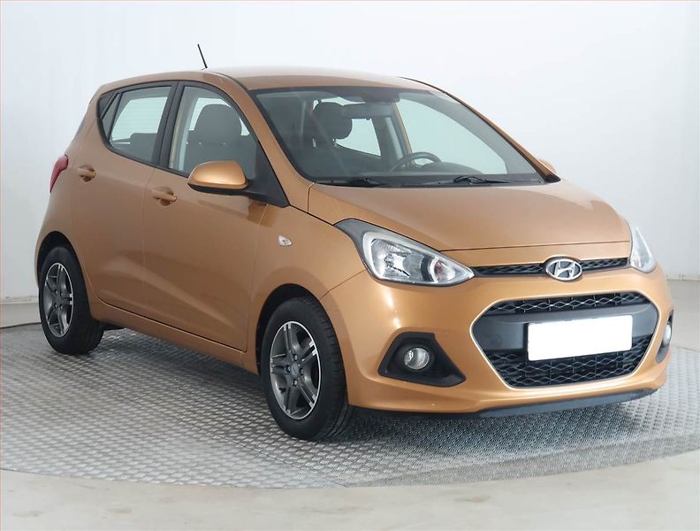 Hyundai i10 (2015) 1.0, Automat - fotka 1 z 16