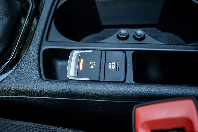 Volkswagen Touran 2.0 TDI, 110kW - fotka 35 z 45