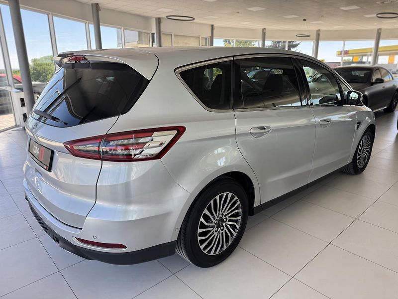 Ford S-MAX 2,0TDCi AT8*140kW*REZERVACE! - fotka 5 z 34