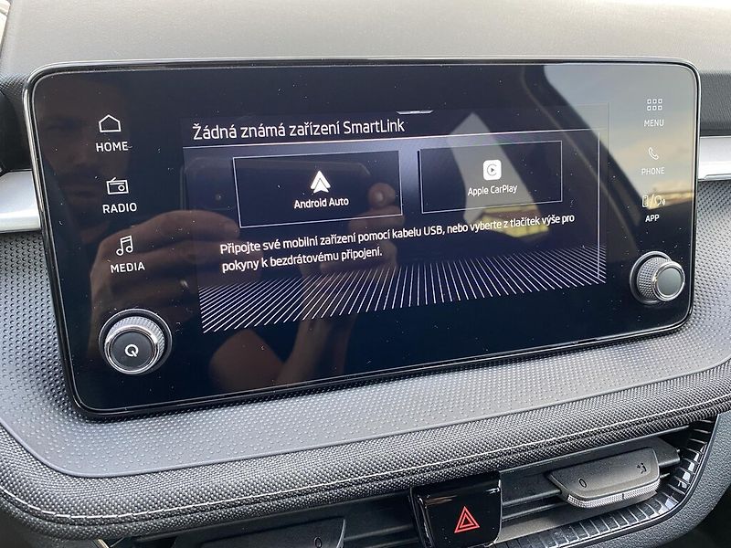 Škoda Fabia 1,0 TSI 85 kW Selection - fotka 17 z 26