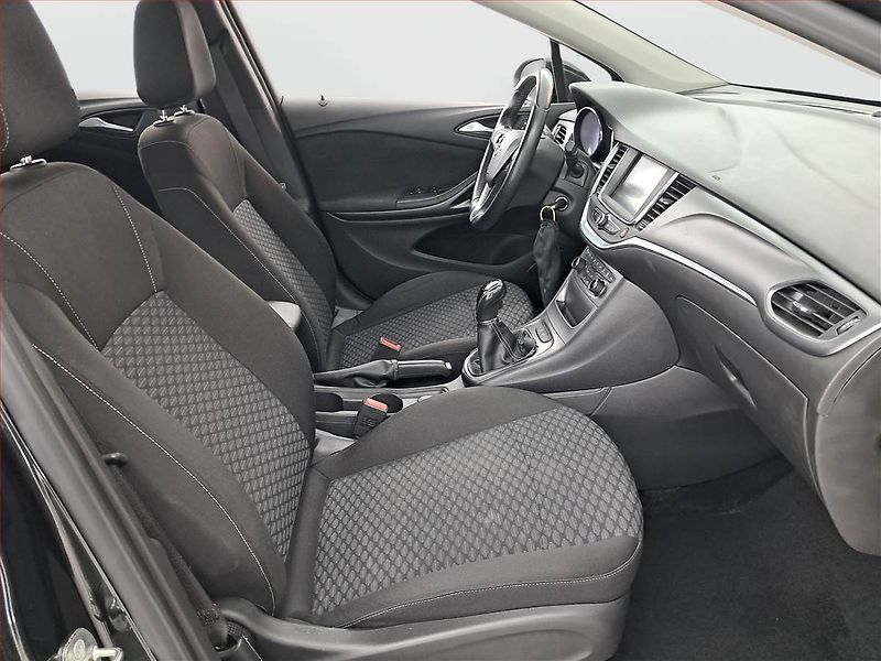 BMW X5 (2024) xDrive30d, Vzduch - fotka 7 z 15