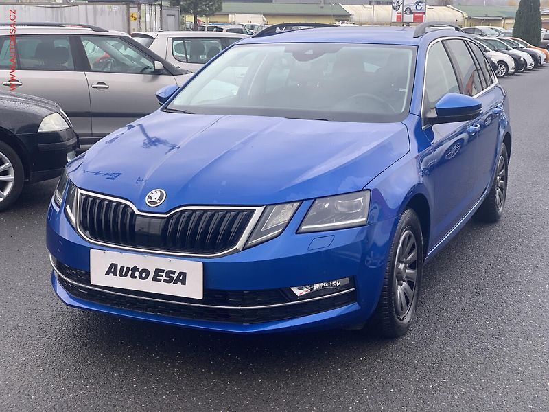 Škoda Octavia (2018) 2.0 TDi, ČR, Style, DSG, - fotka 3 z 21