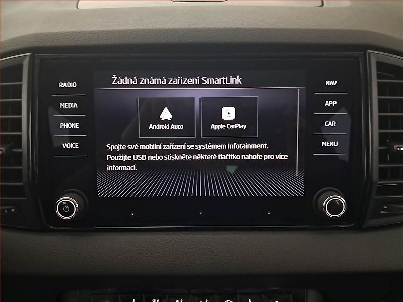 Škoda Karoq (2024) Fresh 2.0 TDI - fotka 26 z 30
