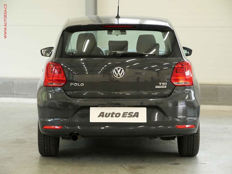 Volkswagen Polo (2014) 1.2TSi, 2.maj, AC - fotka 5 z 16