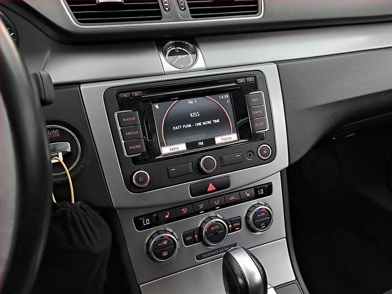 Volkswagen CC (2015) Sportline 2.0 TDI, Automat - fotka 12 z 21
