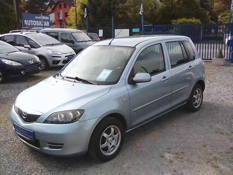 Mazda 2 (2007) 1.4i, 2.majitel - fotka 8 z 30