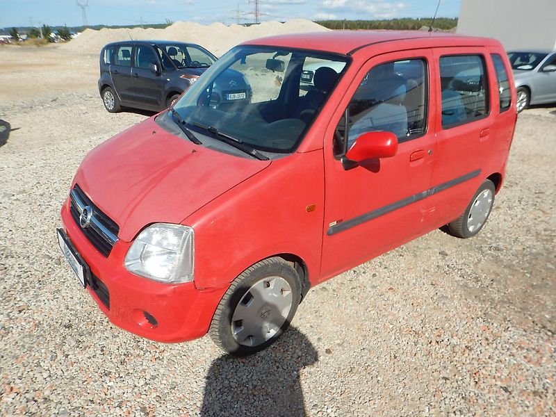 Opel Agila 1.2i - fotka 2 z 18