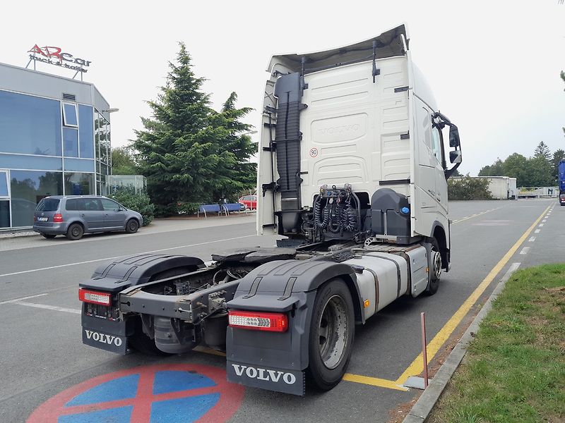 Volvo FH 500 LowDeck - fotka 5 z 39