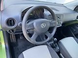Škoda Citigo (2013) 1.0 MPi, AC, výhřev sed - náhled 11