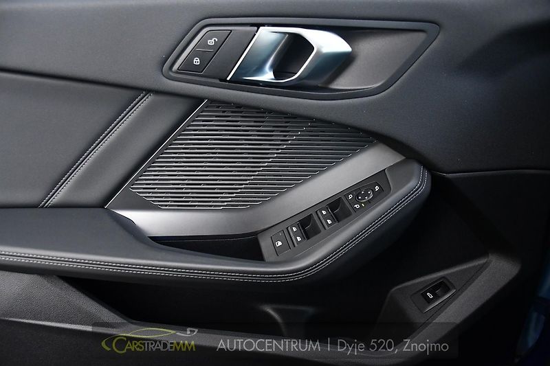 BMW Řada 1 118d M-SPORT 1M ČR HUD  - fotka 25 z 54