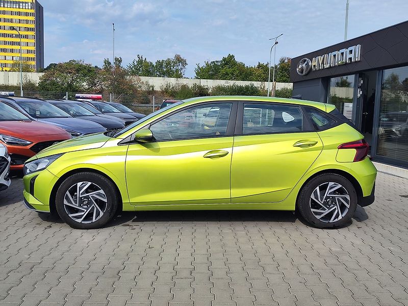 Hyundai i20 1.2i/58kW Wave - fotka 8 z 29