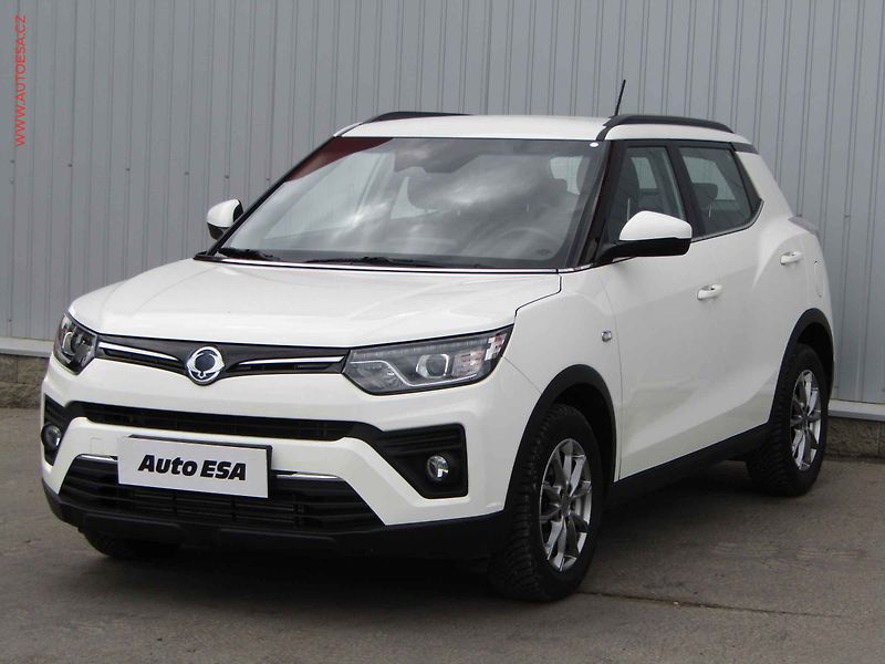 SsangYong Tivoli (2022) 1.5 T-GDi, ČR, AC, výhřev sed - fotka 3 z 22