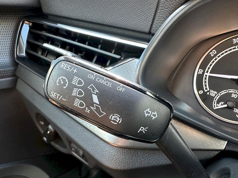 Škoda Kamiq (2021) 1,5 TSI / 110 KW / Ambition - fotka 17 z 30