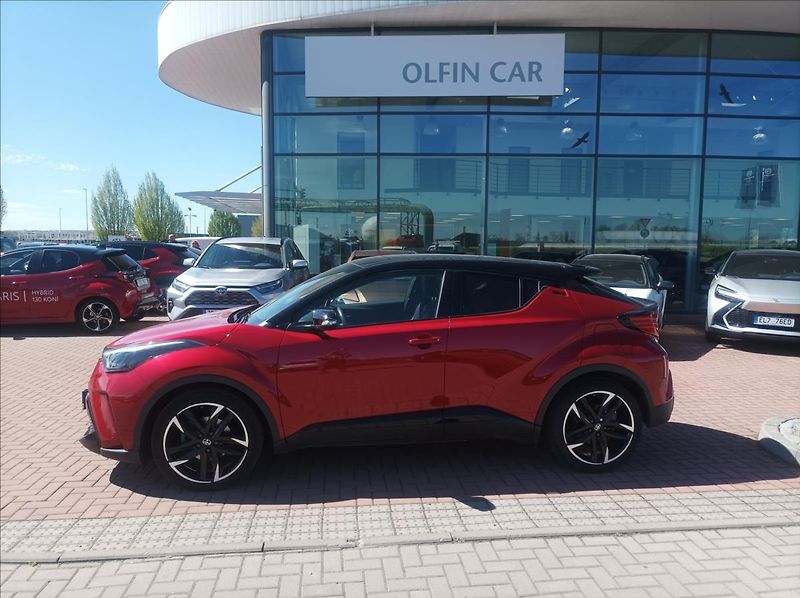 Toyota C-HR 2,0 GR Sport - fotka 2 z 17