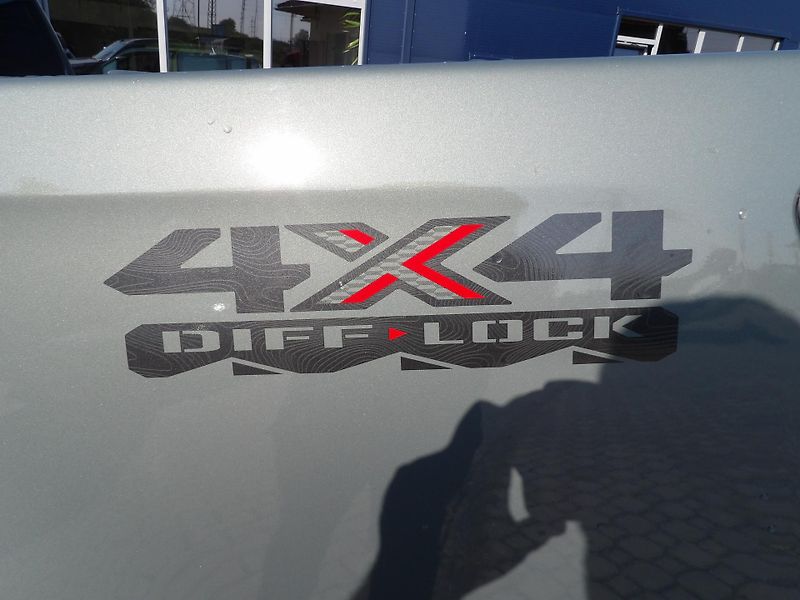 Isuzu D-Max (2026) V-Cross 2.2L 163K 4x4 8st. A/T - fotka 49 z 50