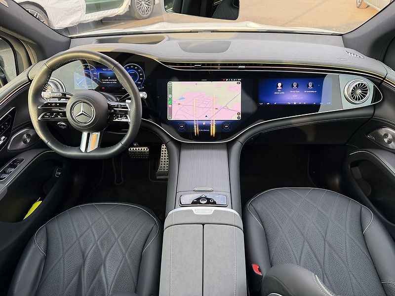 Mercedes-Benz EQS 450 4MATIC SUV Electric Ar - fotka 16 z 34
