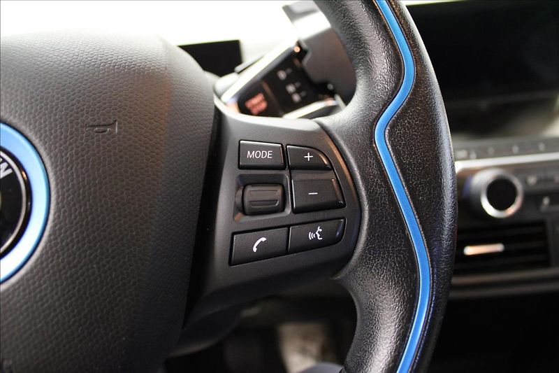 BMW i3 0,7 REX 60AH 125KW - fotka 18 z 30
