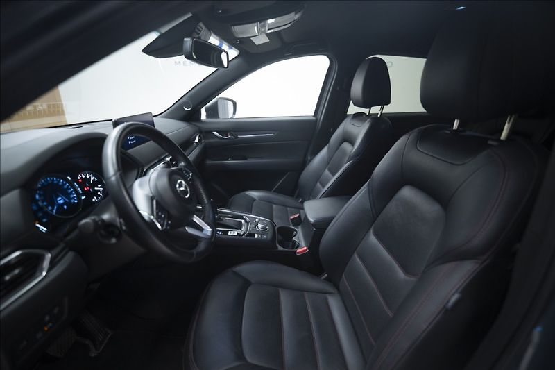 Mazda CX-5 2,5 SKYACTIV-G AWD NAVI KAMERA - fotka 15 z 43