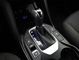 Hyundai Santa Fe (2017) 2.2 CRDi Blue, 4X4, Automat - náhled 11