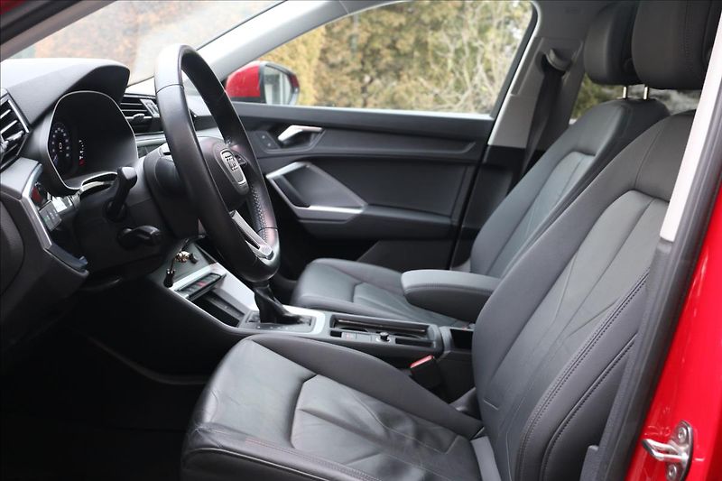 Audi Q3 (2020) 2,0 TSFi Quattro DSG - fotka 14 z 54