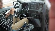 Maskovaný prototyp malého SUV Hyundai Kona.