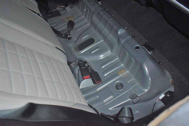 Renault testuje uhašení elektromobilu po zapálení jeho interiéru