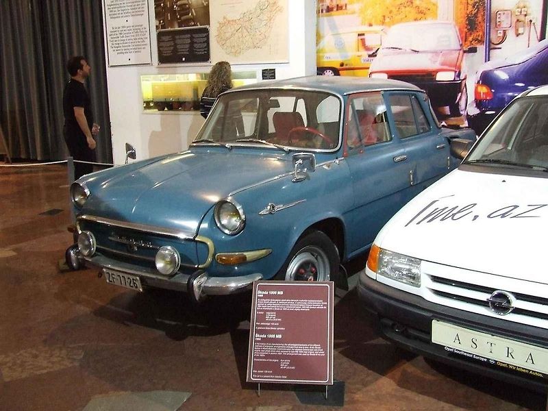 Zavzpomínejte s námi na to, jaká auta, s výjimkou těch co patřila invazním vojskům, se v srpnu 1968 pohybovala na našich silnicích.