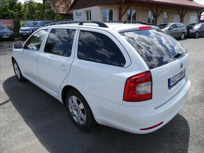 Škoda Octavia 1,2 TSi 77kW motor 110tKm,2xko - fotka 6 z 42