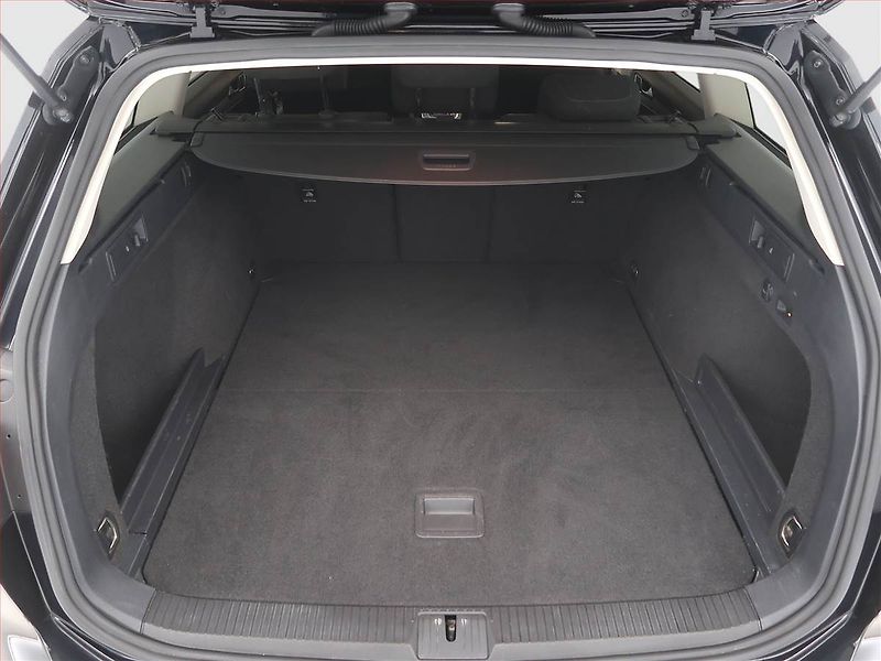 Volkswagen Passat (2015) Comfortline 2.0 TDI, Automat - fotka 14 z 14