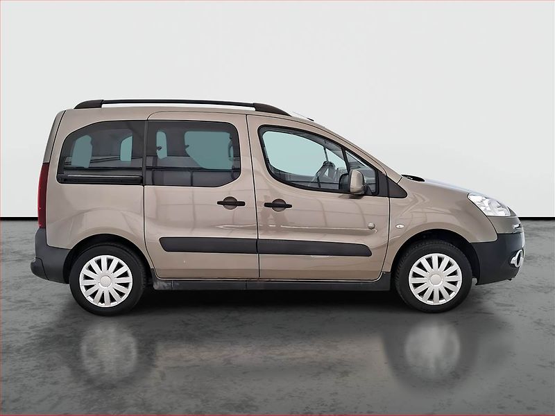 Peugeot Partner (2013) Outdoor 1.6 HDi, 5Míst, ČR - fotka 6 z 15