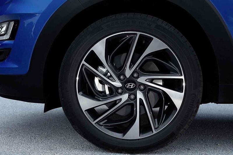 Hyundai Tucson jsme poprvé mohli vyzkoušet v okolí Barcelony