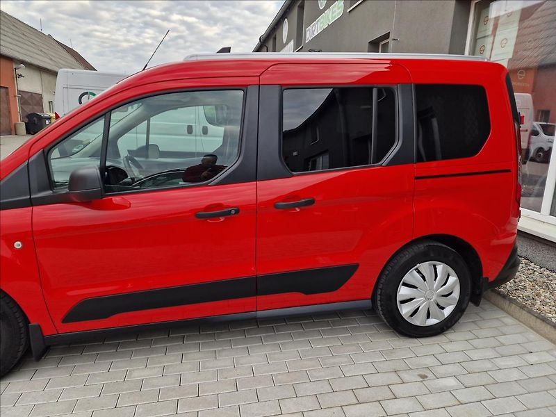 Ford Transit Connect 1.5TDCi 88kW, původ ČR,1.Maj. - fotka 44 z 50