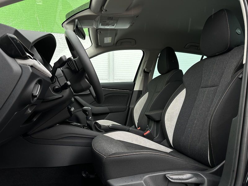 Škoda Scala First Edition 1.0TSi 85kW DSG - fotka 14 z 48