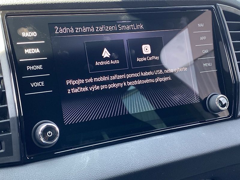 Škoda Karoq (2026) 2.0 TDI 4x4 DSG Sportline - fotka 16 z 39