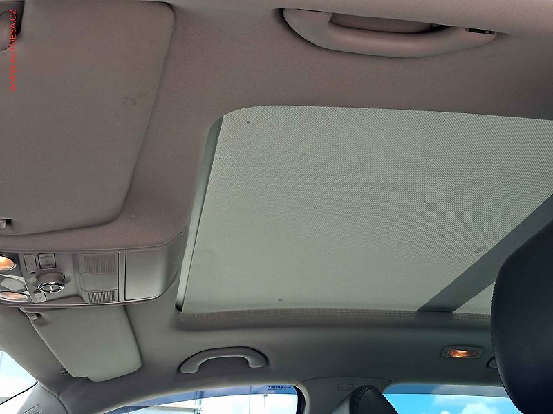 Volkswagen Tiguan (2009) 2.0TDi 4x4, Bixen, panor - fotka 21 z 22