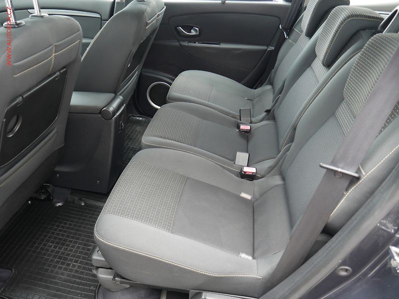 Renault Scénic (2010) 1.5 dCi 7míst, Navi, tempo - fotka 9 z 20