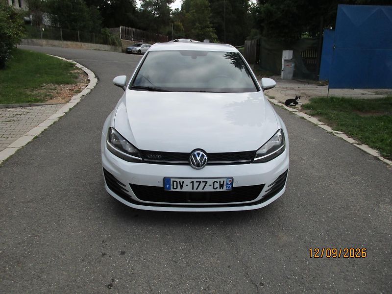Volkswagen Golf (2015) 7 GTD 2,0  - fotka 2 z 18