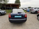 Škoda Octavia 2.0 TDI DSG - náhled 4