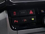 Volkswagen Multivan 2,0 TDI 150kW Highline DSG 4x4 - náhled 26