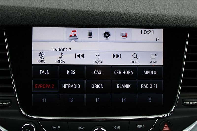 Opel Astra 1,6 CDTi  AUTOMAT,DPH,TAŽNÉ - fotka 11 z 28